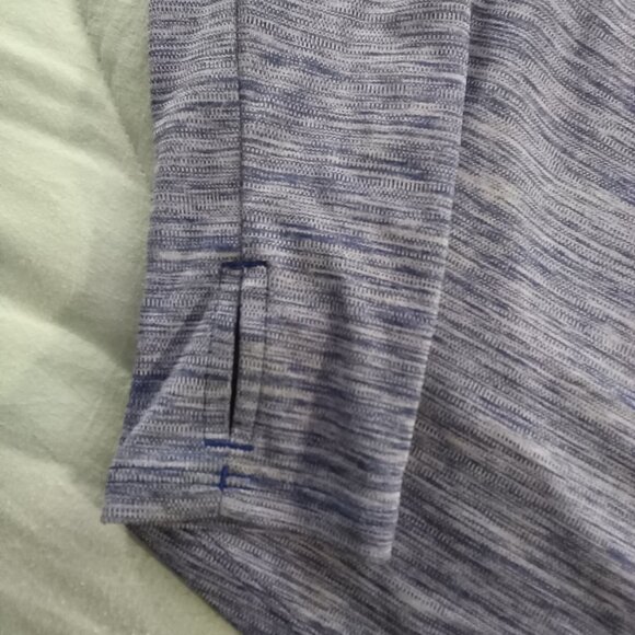 Under Armour Long Sleeve 1/4 Zip XS - Picture 4 of 4